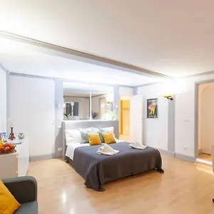 Casa Paola Roma